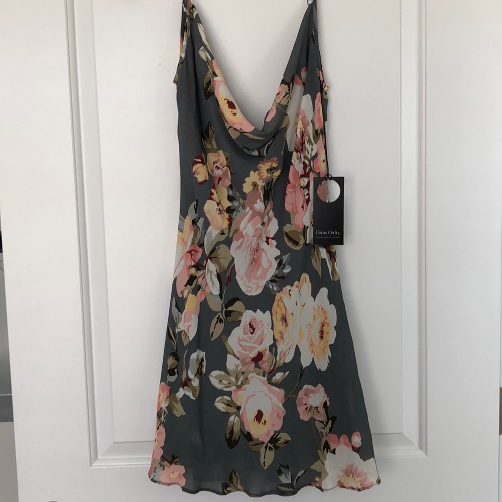 Privacy please dress
